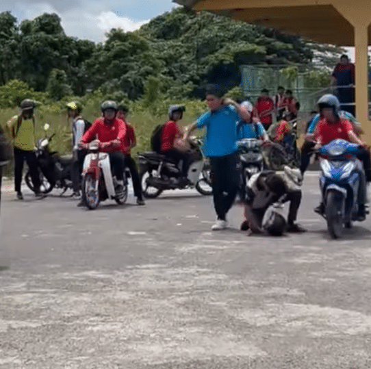Murid Lelaki Jadi Mangsa Buli Geng Samseng Bermotosikal Di Kota Samarahan